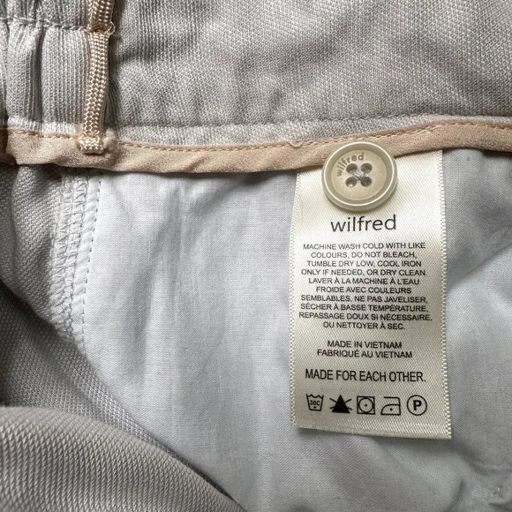 Aritzia‎ Wilfred Sparks pant size 00